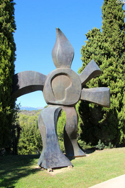 Léger bronze sculpture in garden of Musée National Fernand Léger. Biot, France.