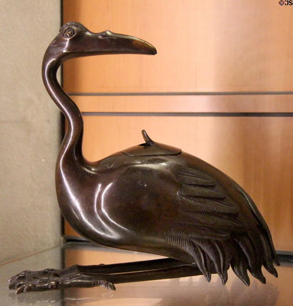 Japanese bronze sitting ibis (1868-1912) from Meiji period at Beaux-Arts Museum. Lyon, France.