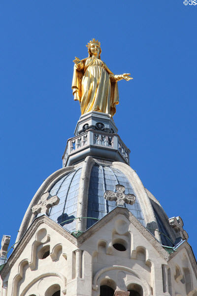 Virgin Mary atop bell tower of Basilique Notre-Dame de Fourvière. Lyon, France.