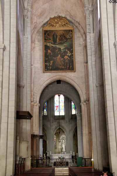 Interior of St Trophime church. Arles, France.
