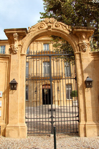 Entrance gates of Hotel de Caumont (18thC) mansion which hosts art exhibitions (3 Rue Joseph Cabassol). Aix-en-Provence, France.