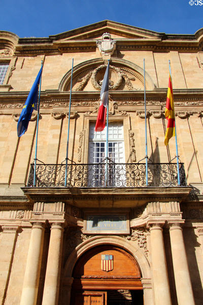 Entrance facade of Aix-en-Provence city hall. Aix-en-Provence, France.