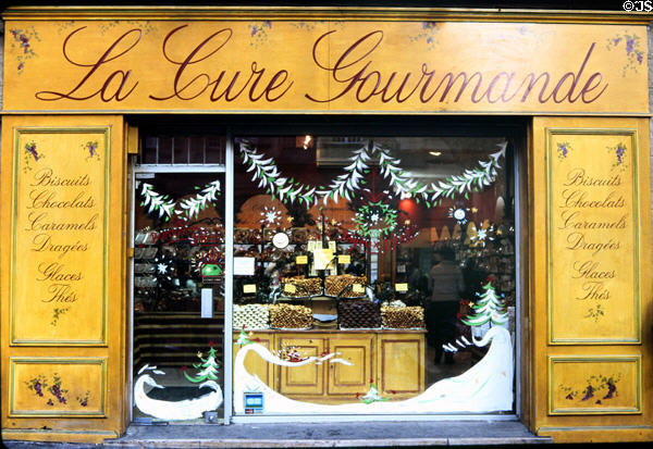 Shop on Place l'Horlage. Aix-en-Provence, France.