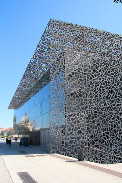 Musée des civilisations de l'Europe et de la Méditerranée (2013) (aka MuCEM or Museum of European and Mediterranean Civilisations). Marseille, France. Architect: Rudy Ricciotti.