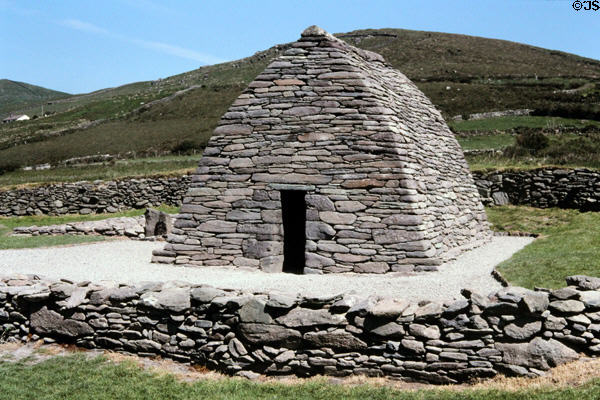 Gallarus Oratory (c700s) on Dingle Peninsula. Ireland.