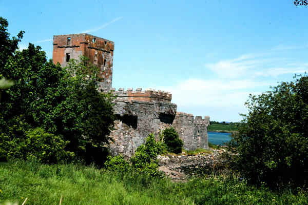 Doe Castle (early 15thC) on inlet of Sheephaven Bay. Ireland.