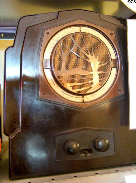 Gram table radio with tree screen at Hurdy Gurdy Museum of Vintage Radio. Howth, Ireland.