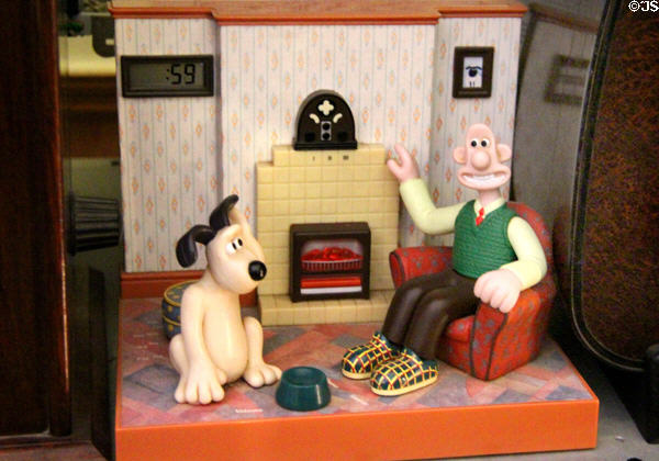 Wallace & Gromit table radio at Hurdy Gurdy Museum of Vintage Radio. Howth, Ireland.