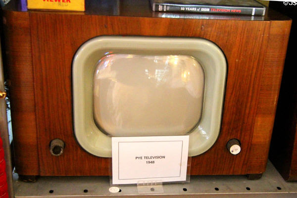 Pye television (1948) at Hurdy Gurdy Museum of Vintage Radio. Howth, Ireland.