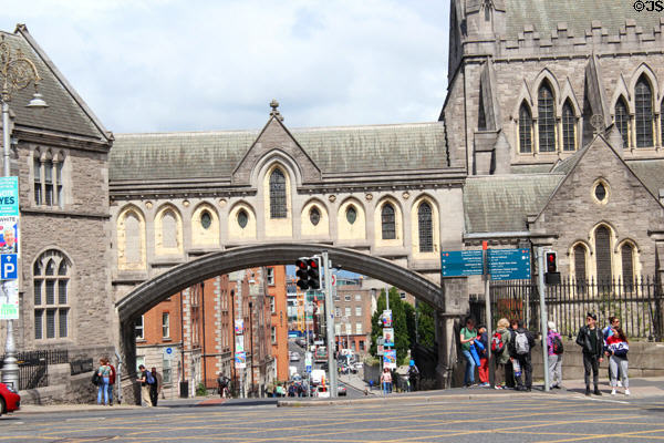 Enclosed bridge (1870s) across Winetavern St. between former St Michaels church & Christ Church Cathedral. Dublin, Ireland.