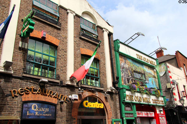 Irish restaurants & bars at Temple Bar. Dublin, Ireland.