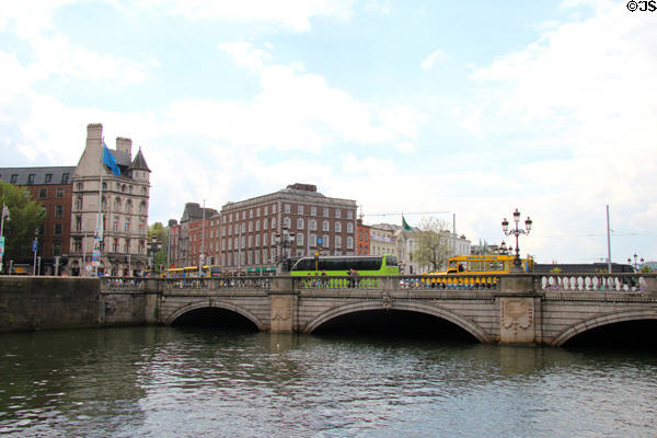 O'Connell Street bridge (aka Carlisle Bridge) (1880). Dublin, Ireland.