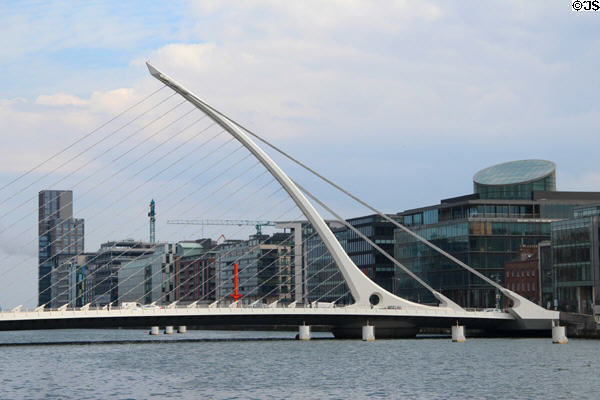Samuel Beckett Bridge (2007) over River Liffey evokes shape of Irish harp & can rotate 90 degrees to allow river traffic. Dublin, Ireland. Architect: Santiago Calatrava.