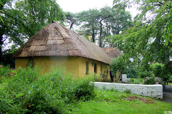 Mountain Farmhouse, dwelling of poor farmer on the borders of Limerick & Kerry, at Bunratty Castle & Folk Park. County Clare, Ireland.