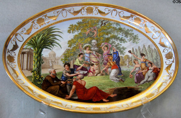 Würzburg porcelain platter (1808-14) by Friedrich Thomin at Pitti Palace Ceramics Museum. Florence, Italy.