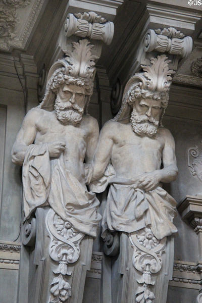 Statues of Chamber of Deputies of kingdom of Italy hall, not used due to transfer of capital from Turin to Florence at Palazzo Carignano. Turin, Italy.