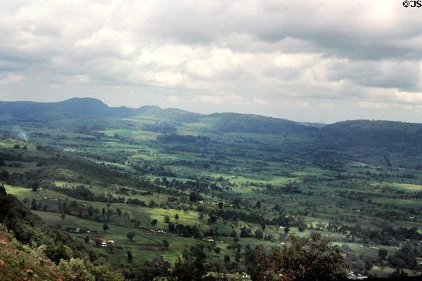 Grassy hills & valleys of landscape near Subukia. Kenya.