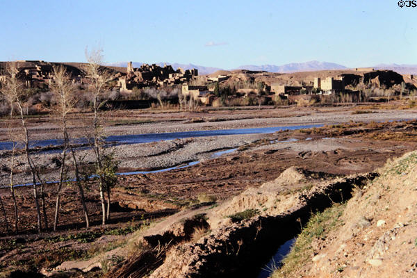 El Kélàa des M'gouna town & landscape. Morocco.