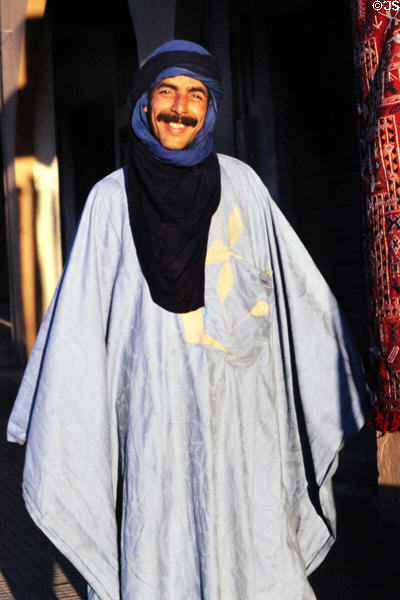 Blue Berber in El Kélàa des M'gouna. Morocco.