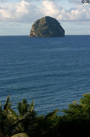 Diamond Rock (Rocher de Diamant), 175m high volcanic island, off south coast of Martinique. Diamant, Martinique.