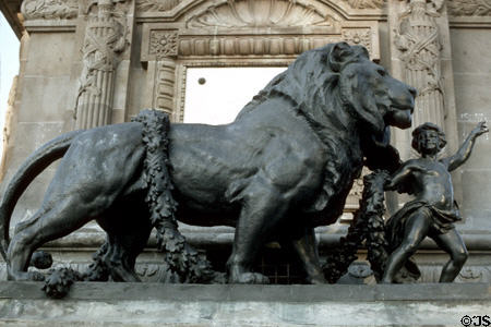 Detail of a lion on Monumento a la Independencia. Mexico City, Mexico.