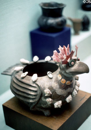 La Gallina bird pottery in Sala De Teotihuacán at National Museum of Anthropology. Mexico City, Mexico.
