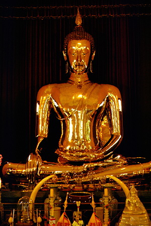 Solid gold Buddha in Wat Traimit is about three meters tall and weighs 5.5 tonnes, Bangkok. Thailand.