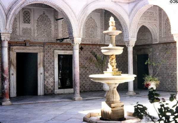 Courtyard with fountain in Dar Ben Abdallah palace (18thC) now museum of arts & transitions. Tunis, Tunisia.
