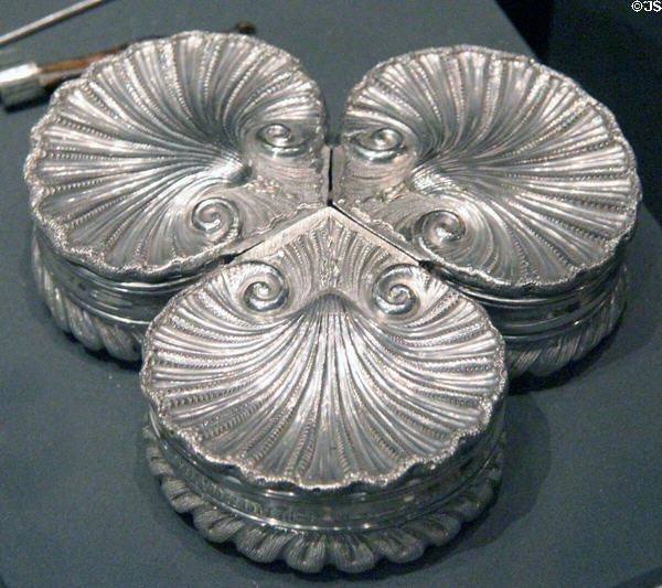 Silver snuff box (1838) at National War Museum of Scotland. Edinburgh, Scotland.