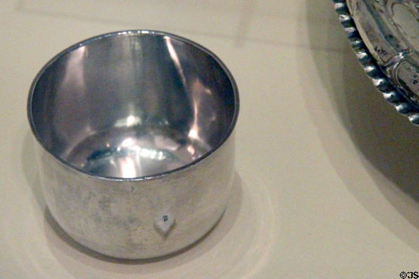Silver tumbler cup (1687-8) by James Penman of Edinburgh at National Museum of Scotland. Edinburgh, Scotland.