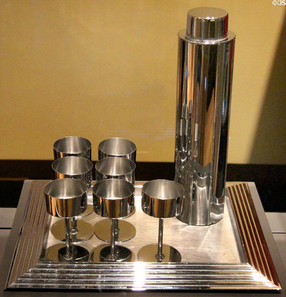 Streamlined chromium cocktail set (c1935) by Norman Bel Geddes made by Revere Copper & Brass Co. of New York at National Museum of Scotland. Edinburgh, Scotland.