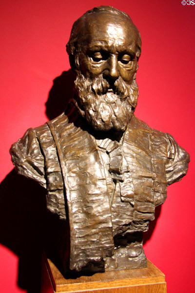 Sir William Thomson, Baron Kelvin bronze bust (1896) by Archibald McFarlane Shannan at National Portrait Gallery of Scotland. Edinburgh, Scotland.