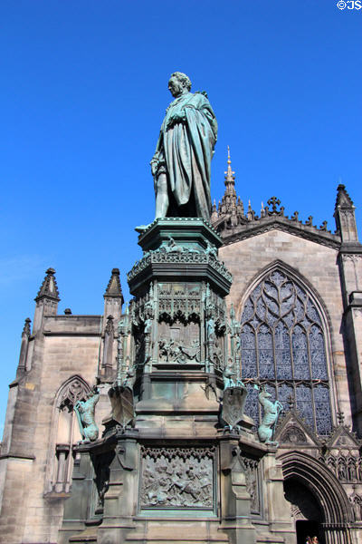Memorial statue to Walter Francis Montegu Douglas Scott, 5th Duke of Buccleuch & 7th Duke of Queensberry (1806-84). Edinburgh, Scotland.