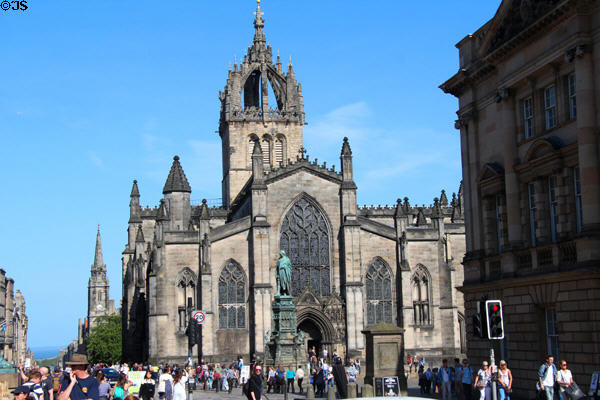 St Giles Cathedral topped by typical Scottish crown steeple (late 15thC). Edinburgh, Scotland.