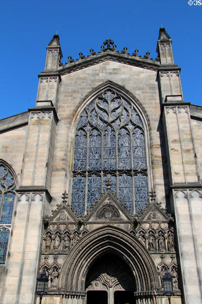 Entrance arches & windows at St Giles Cathedral. Edinburgh, Scotland.