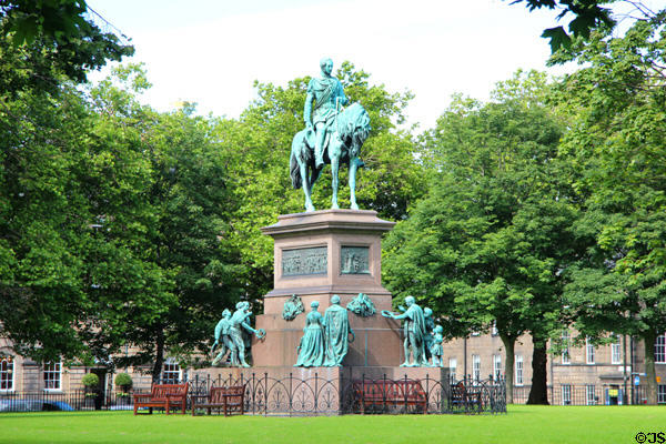 Albert Memorial statue (1870-6) by Sir John Steell on Charlotte Square. Edinburgh, Scotland.