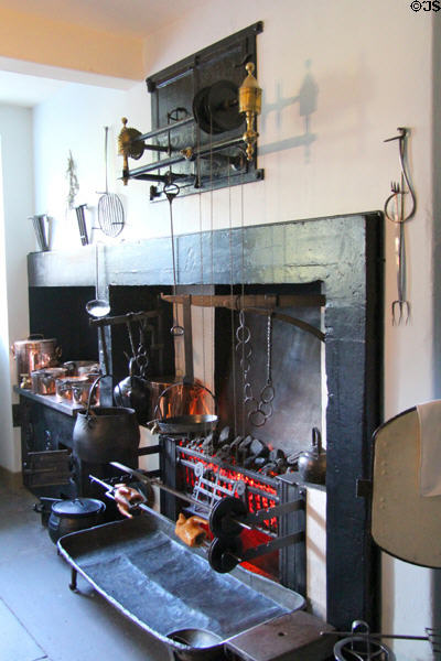 Clockwork roasting spit in kitchen at Georgian House museum. Edinburgh, Scotland.