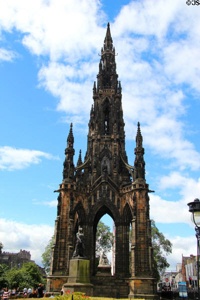 Walter Scott Monument (1840-4) (East Princes Street Gardens). Edinburgh, Scotland. Style: Gothic Revival. Architect: George Meikle Kemp.