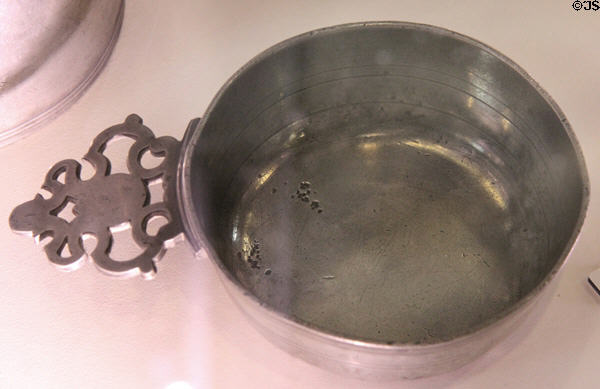 English pewter bleeding bowl (c1720-50) with measuring lines at Hunterian Museum. Glasgow, Scotland.