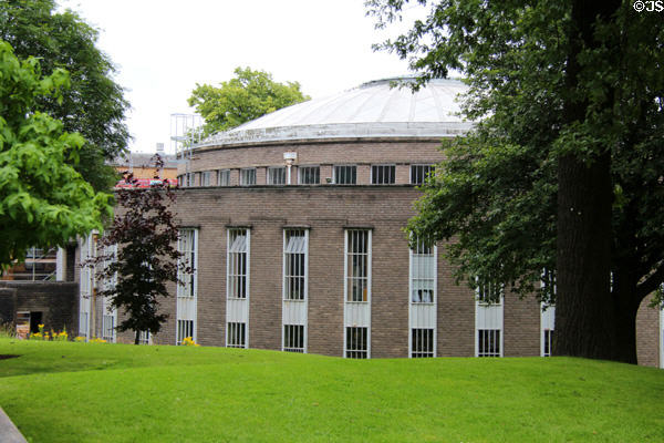 McMillan Reading Room (1936-9) at University of Glasgow. Glasgow, Scotland. Architect: T. Harold Hughes & D.S.R. Waugh.