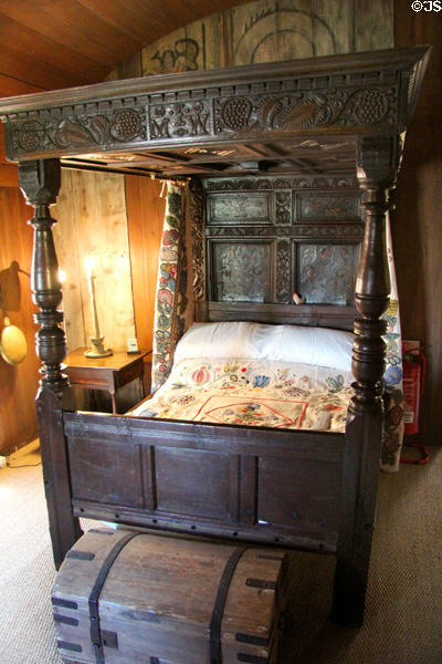 Four poster bed (17thC) in principal strangers room at Culross Palace. Culross, Scotland.