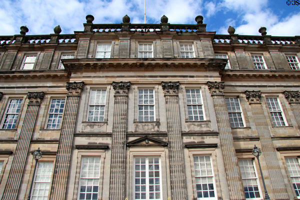 Original neoclassical section of Hopetoun House. Queensferry, Scotland. Architect: William Bruce.