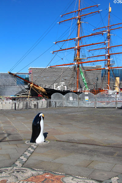 Penguin statue before RRS Discovery. Dundee, Scotland.