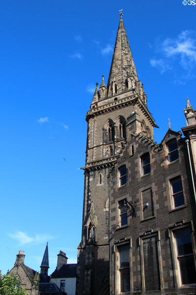 St Paul's Episcopal Cathedral (1853) & High St. heritage building. Dundee, Scotland.