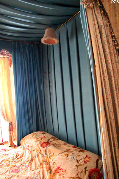 Half tester bed with blue & pink draperies at Haddo House. Methlick, Scotland.