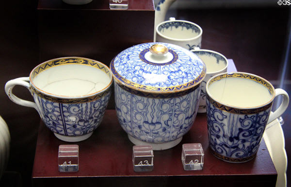 Caughley Porcelain teacup, sugar box & beaker painted with Royal Lily pattern (c1785-90) at Coalport China Museum. Ironbridge, England.