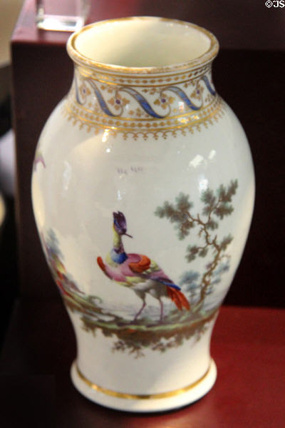 Caughley Porcelain vase painted with Exotic Birds pattern plus gilding (c1785-90) at Coalport China Museum. Ironbridge, England.