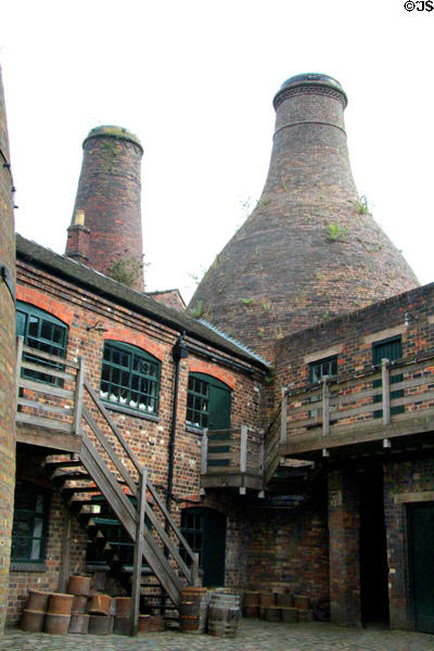 Pottery buildings & kilns at Gladstone Pottery Museum. Longton, Stoke, England.