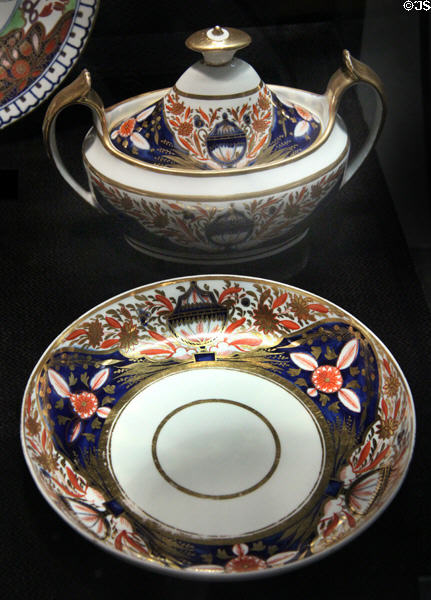 Bone china gilded blue painted dish & covered sugar bowl pattern 202 (c1810) by Minton of Stoke-upon-Trent at Potteries Museum & Art Gallery. Hanley, Stoke-on-Trent, England.
