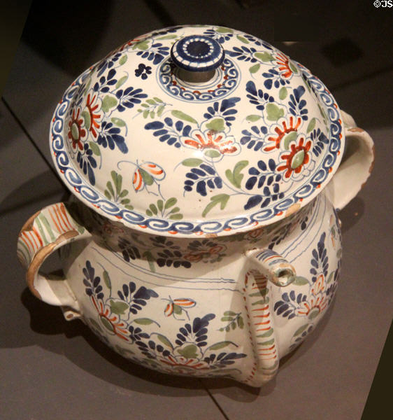 Posset pot painted with foliage (c1710-30) from Brislington or Bristol? at Ashmolean Museum. Oxford, England.